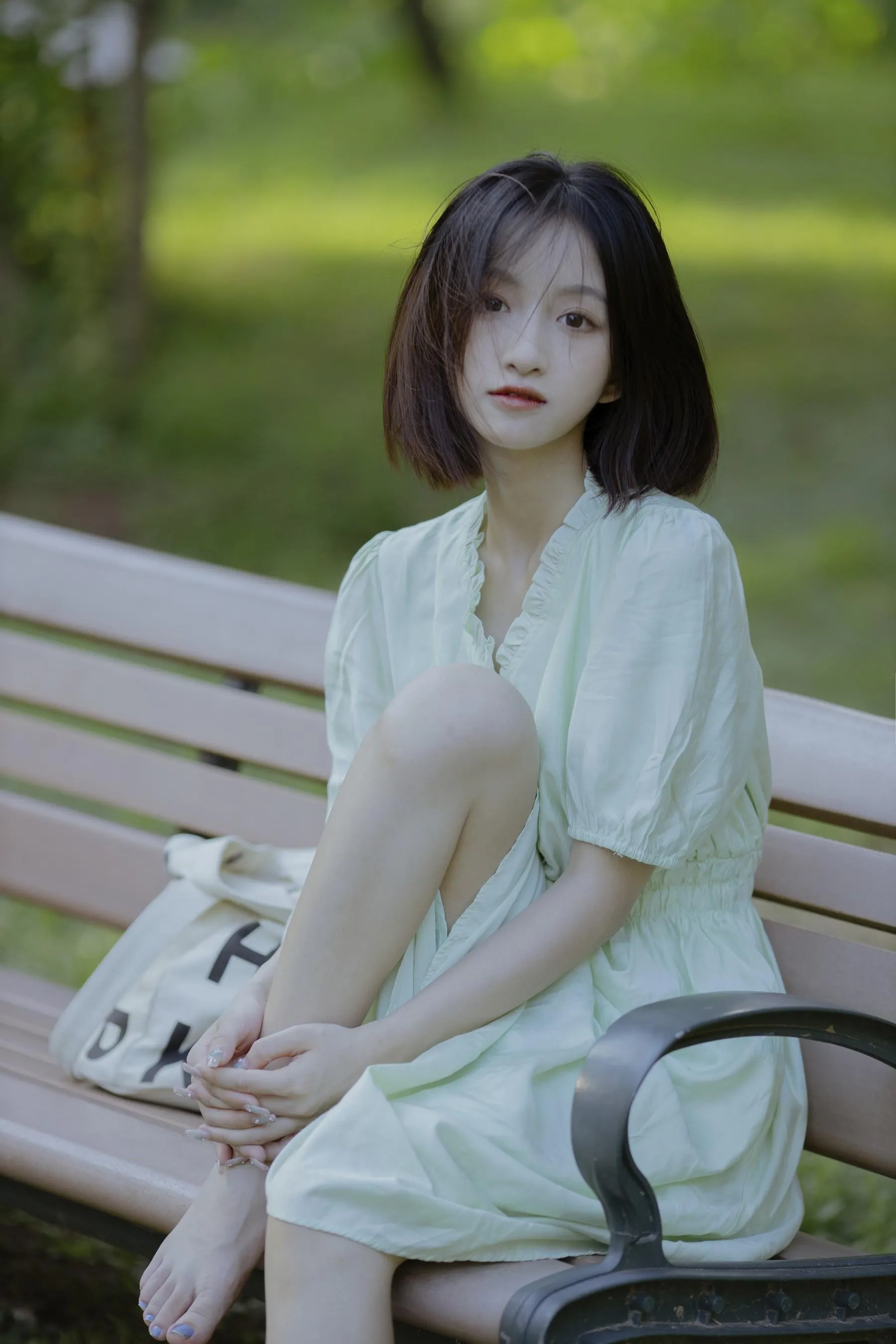 [YITUYU艺图语]2022.08.25 轻盈夏日 钰儿 [25P]插图1